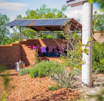 Santa Fe House | CASA DE COUGLETTA - Artist retreat, stunning views