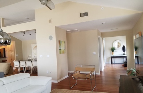 Mid Island House | Casa De Cupre: Fabulous Luxury House Right on the Beach