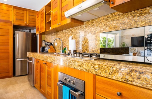 Isla Mujeres House | Casa De Glorioso, newly constructed in La Diosa