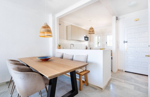 Benalmadena Ski Chalet | Casa de la Buena Vida | 3 Bedroom Townhouse with Sea View