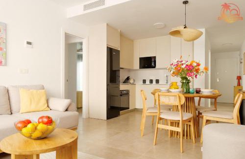 Santiago de la Ribera Apartment | Casa de la Costa - Pintor Clemente