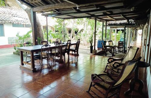 Leon Hotel | Casa de Los Berrios