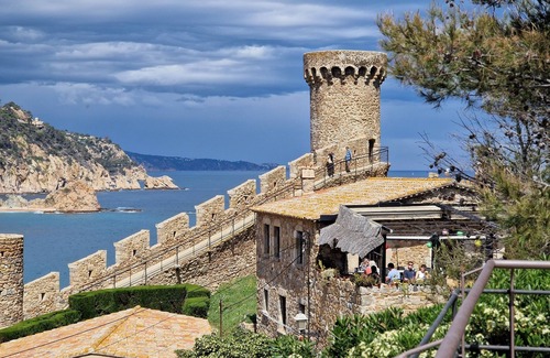 Canyelles House | Casa de Mar, sea view, close to the beach, Tossa/Lloret de Mar, garden, green oasis, quiet
