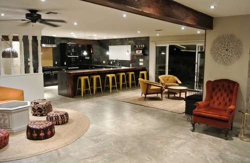 Spring Valley Villa | Casa de Mi Padre sleeps 12