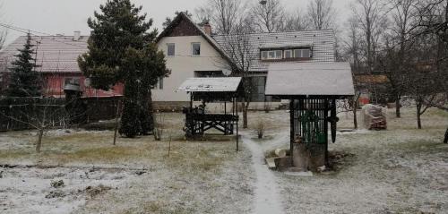 Pauleni-Ciuc House | Casa de oaspeți Csomortáni vendégház