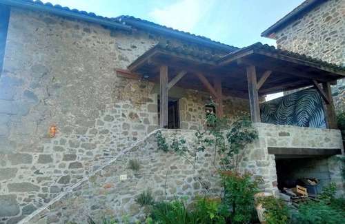 Frayssinhes House | CASA DE PAILHES - GITES BORD DE FORET COEUR DE TRANQUILITE