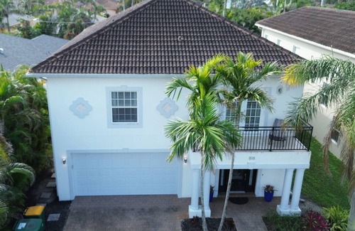 Naples Park House | Casa de Palmeras -1 mile to beach