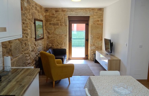 Larino House | Casa de Pepajuana Restored stone house