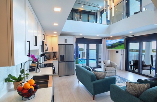 Nazareth Villa | Casa De Petrus-All Three Villas with Basketball & Pickleball Court