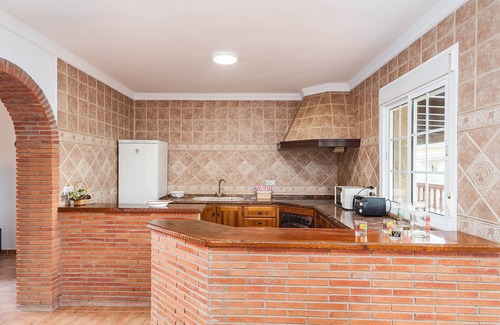 Barbate House | Casa de Piedra with magnificent 50 meter swimming pool.