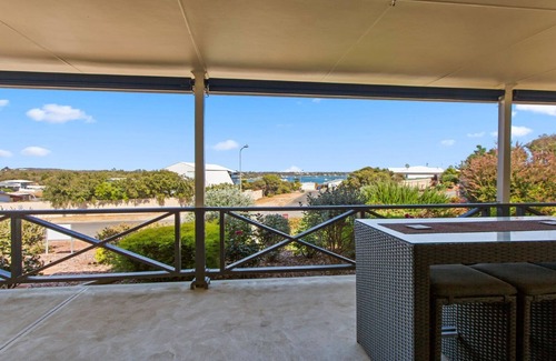 Lake Wangary House | Casa De Praia - a perfect Coffin Bay Holiday Home
