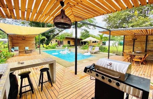 Villarreal House | Casa De Teca - Teak House