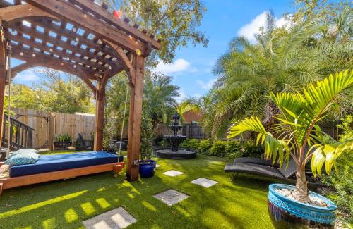 Downtown Historic District Bed & Breakfast | Casa de Teo Boutique Inn