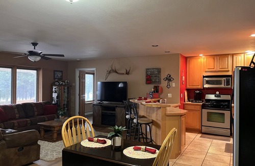 Rociada House | CASA de WASA….Mountain Home close to the SF National Forest