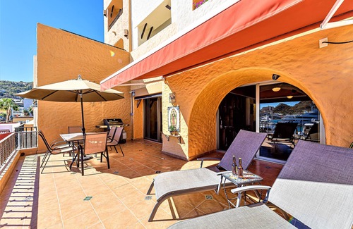 Centro Condo | Casa Deakins is Amazing & Best Location on The Marina