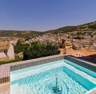 Montefrio House | Casa del Arrabal