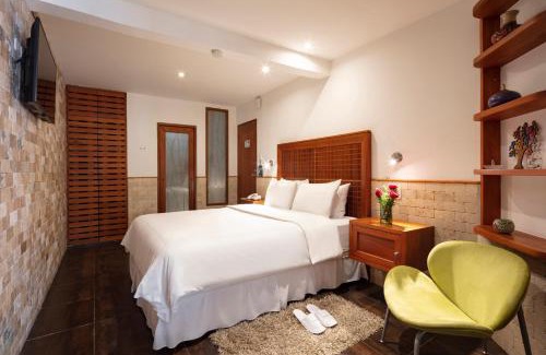 Banos de Agua Santa Hotel | Casa del Balcon