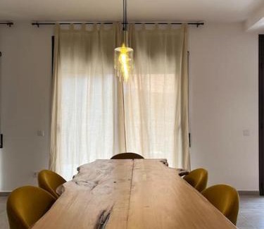 Ardenya House | Casa del Camí, Turisme Rural Calma i Pedra a 14 minuts de la platja