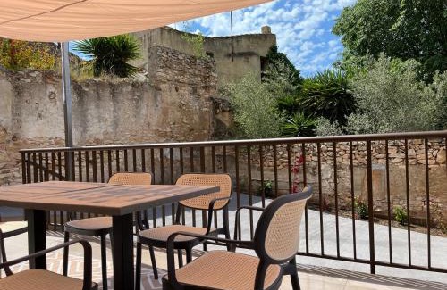 Ardenya House | Casa del Camí, Turisme Rural Calma i Pedra a 14 minuts de la platja