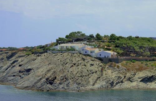 Portlligat Villa | Casa del Capitan