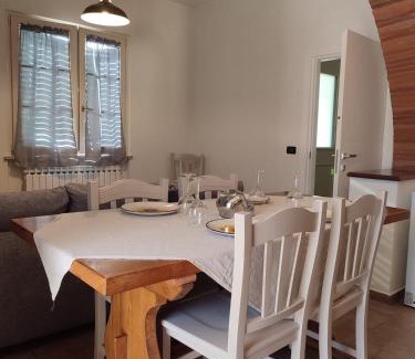 Vicopelago Apartment | Casa del Lampone