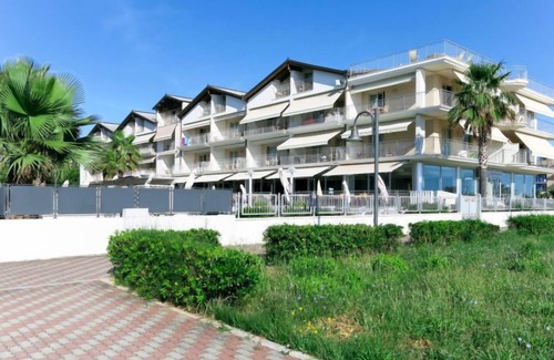 Roseto degli Abruzzi Apartment | Casa del Mar by Interhome