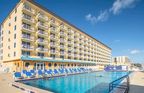 Ormond Shores Apartment | Casa Del Mar Beach Resort - Studio