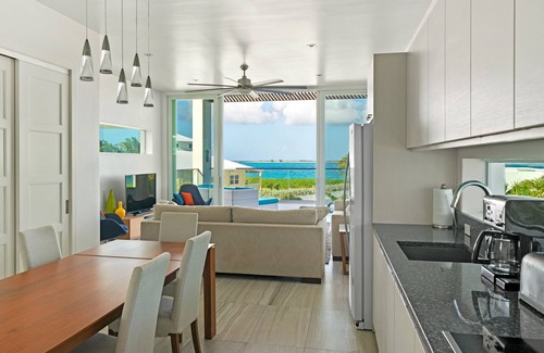 Jimmy Hill Villa | Casa Del Mar Exuma, Stunning Ocean Pool Villa