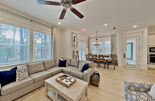 Panama City Beach Condo | "Casa Del Mar" - Prominence North - Sleeps 10