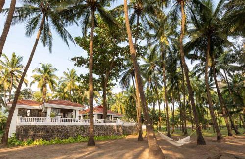 Nandgaon Villa | Casa Del Mer by StayVista - Nearby beach with, sea-view rooms & coconut farm