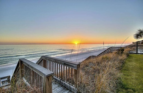 Seagrove Beach House | Casa del Rey by Five Star Properties