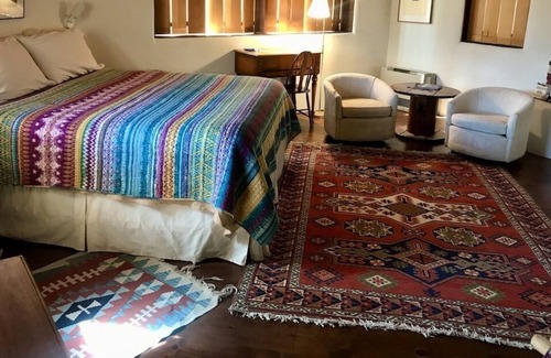 El Prado House | Casa del Sol, Great Views, Splendid Courtyards between Town and the Ski Valley