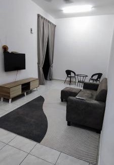 Jenjarom House | Casa Delora Homestay Jenjarom Banting