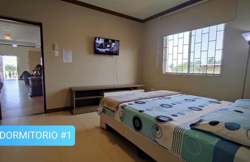 Data de Villamil House | Casa deluxe con piscina y salida directa a la playa en general villamil playas ecuador