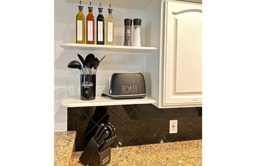 Lake Havasu City House | CASA DESIERTO MODERN VILLA 5 MIN FROM THE LAKE, SHOPPING, BARS, ETC