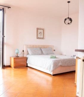 Angera House | Casa di Alice