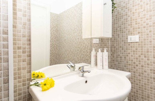 Cenisia Apartment | Casa di Diana in zona Cenisia by Wonderful Italy