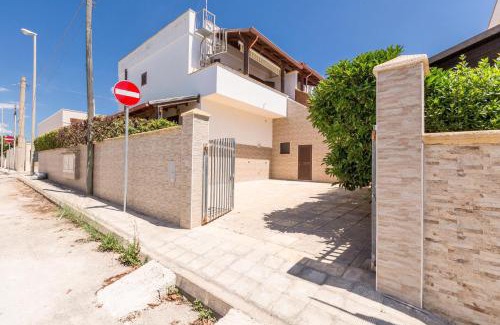San Pietro in Bevagna Apartment | Casa di Giada by BarbarHouse