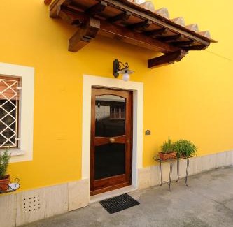 Montecatini Terme Apartment | Casa di Manu
