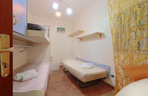 Centro Storico Apartment | Casa di Molly Cozy Apartment near Via Roma