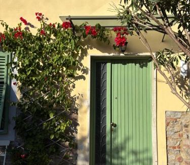Monte San Quirico House | Casa di Sara