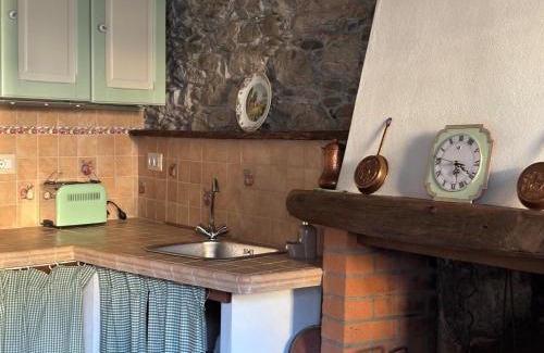 Monte San Quirico House | Casa di Sara