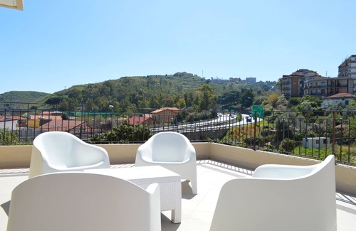 Bordonaro House | CASA DI SILVY new construction in an elegant complex with parking