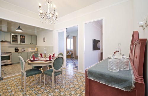 Sami Apartment | Casa di Vito: Elegant, seaview, town center home