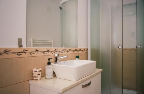 Bran House | Casa Dia