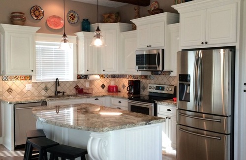 Port Bolivar House | Casa Dingle - A little Cozumel at Crystal Beach! 974 S. Stingaree