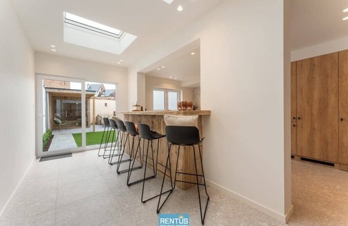 Blankenberge House | Casa Diva – renovated house for 12 in Blankenberge