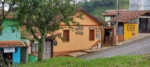 Conceicao do Ibitipoca Hotel | Casa do Geninho - Suítes