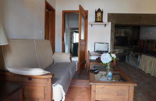 Praia da Vitoria House | Casa do ti' Marrão