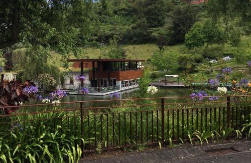 Santana Bed & Breakfast | Casa do Til